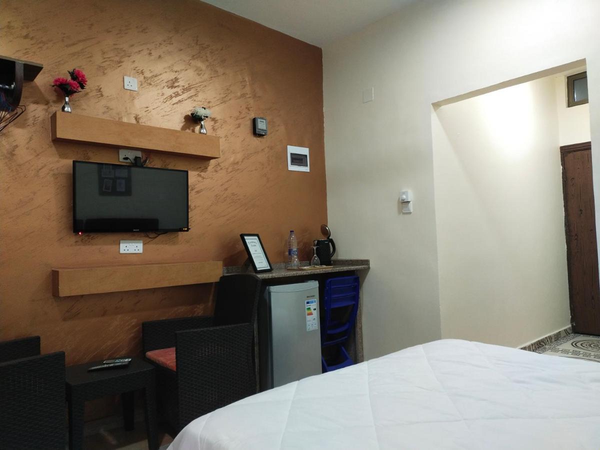 Relax House For Studio Rooms Apartment Aqaba Luaran gambar