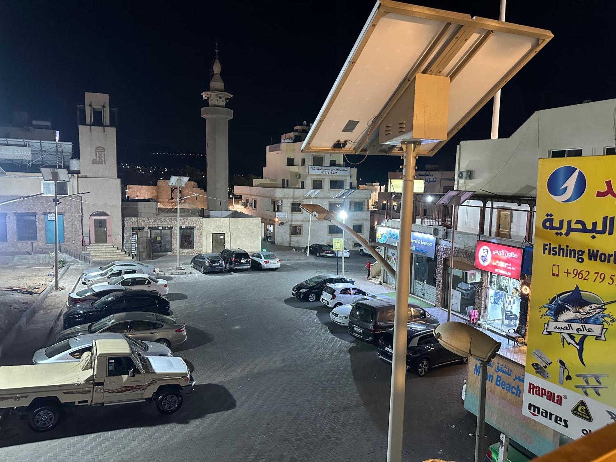 Relax House For Studio Rooms Apartment Aqaba Luaran gambar