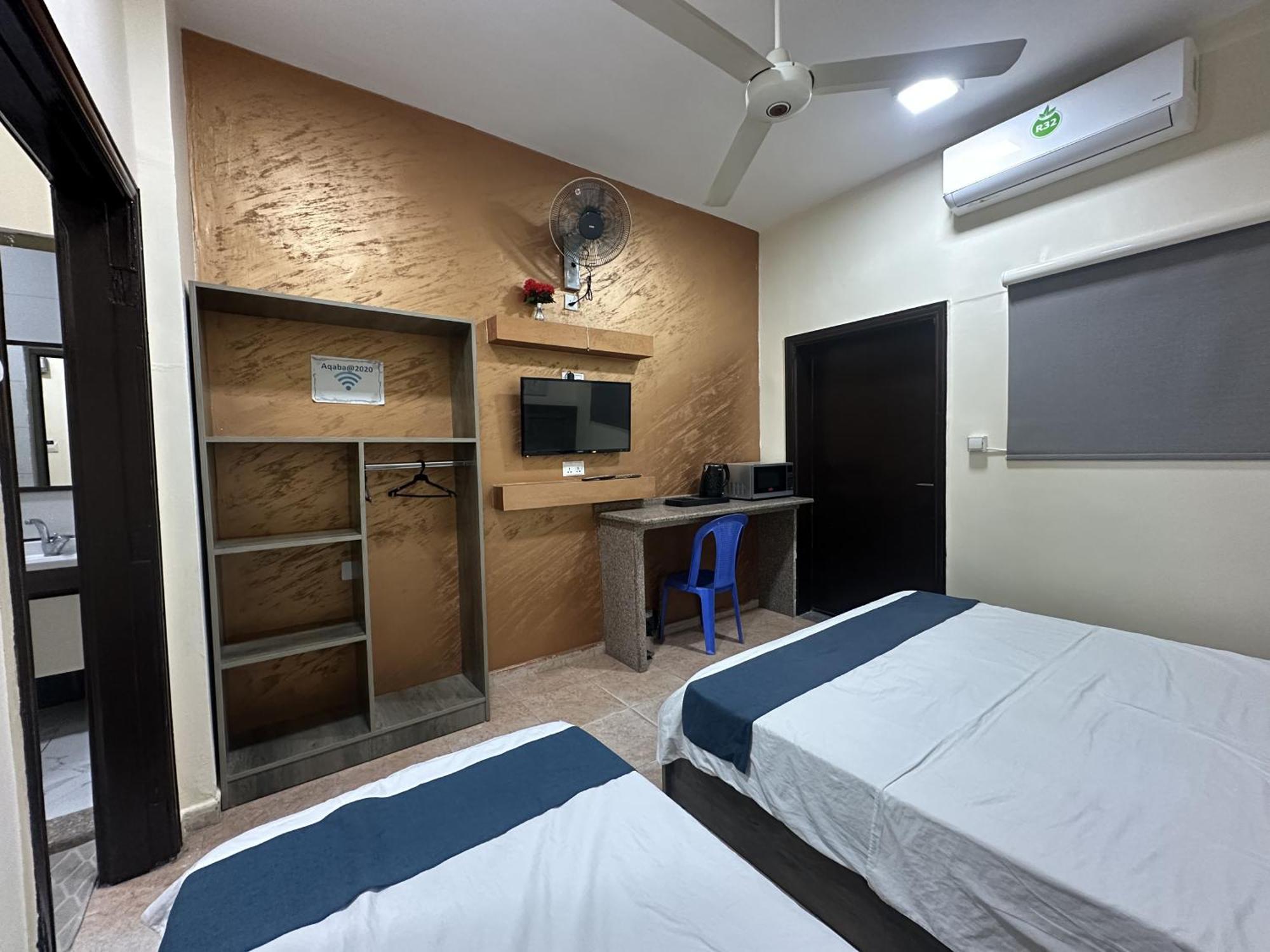 Relax House For Studio Rooms Apartment Aqaba Luaran gambar