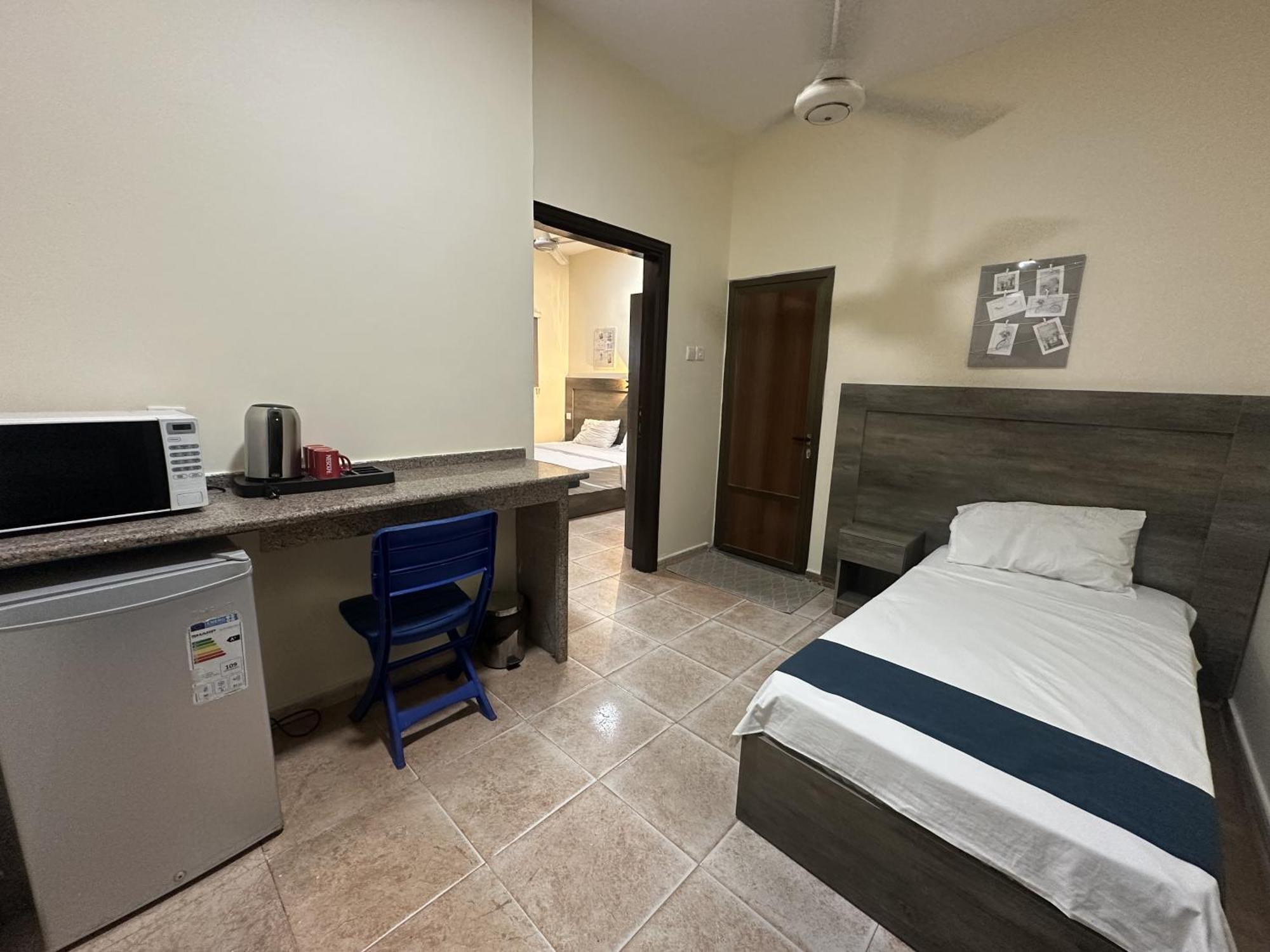 Relax House For Studio Rooms Apartment Aqaba Luaran gambar