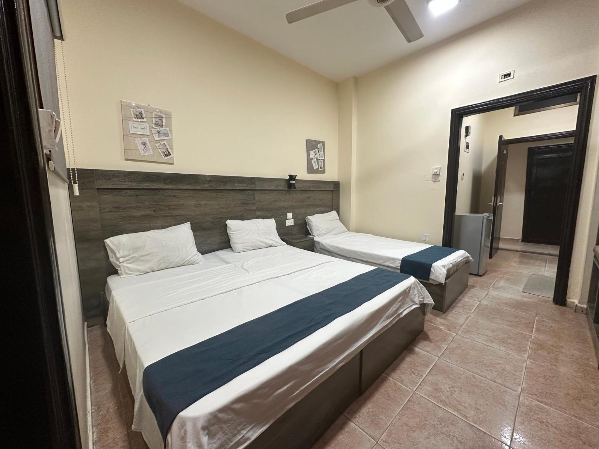 Relax House For Studio Rooms Apartment Aqaba Luaran gambar