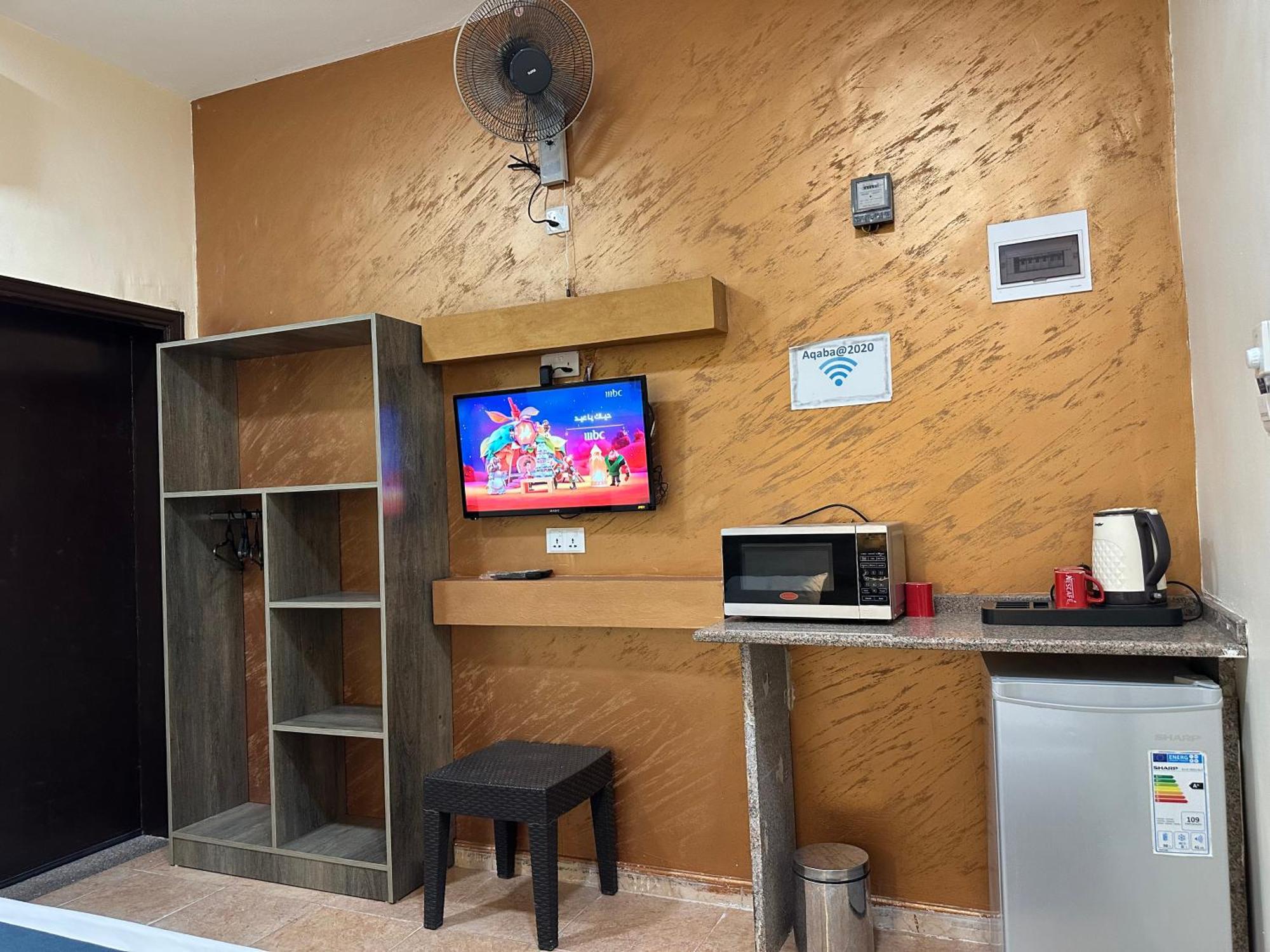Relax House For Studio Rooms Apartment Aqaba Luaran gambar